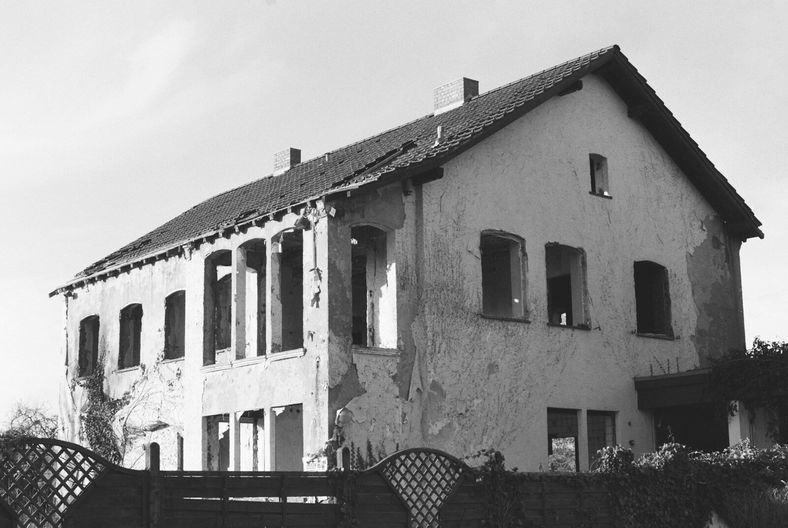 Aménagement d’un bien ancien : concilier le cachet de l’ancien et les normes modernes