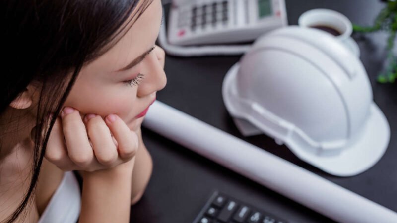 Petits travaux mal faits : erreurs fréquentes qui coûtent cher