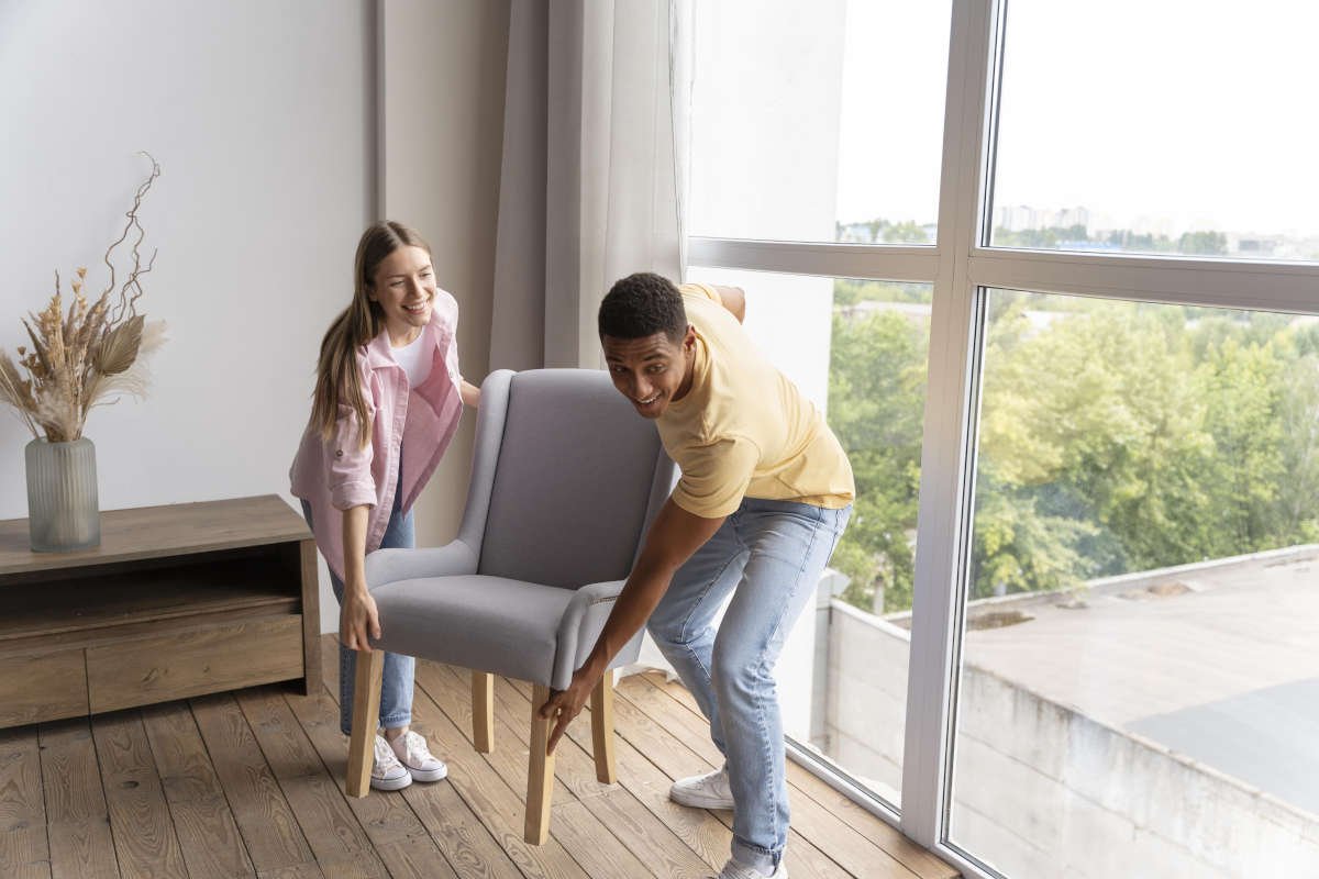 Rénover une maison mal orientée : solutions simples pour gagner en lumière naturelle