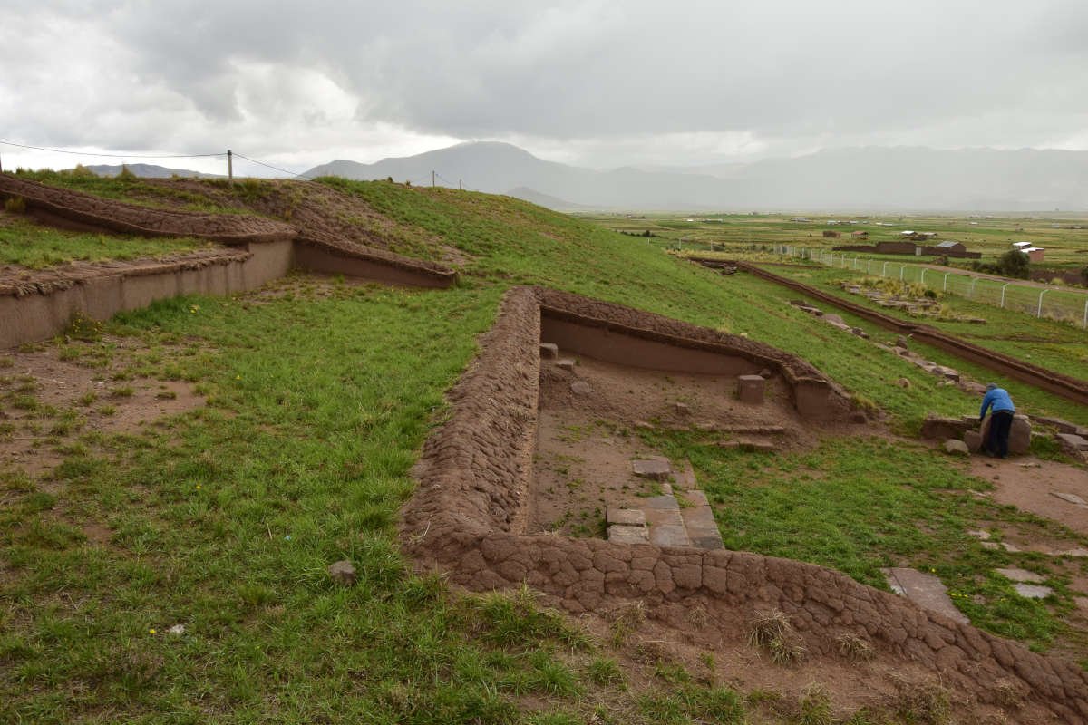 Construction en terrain argileux : précautions indispensables avant de bâtir
