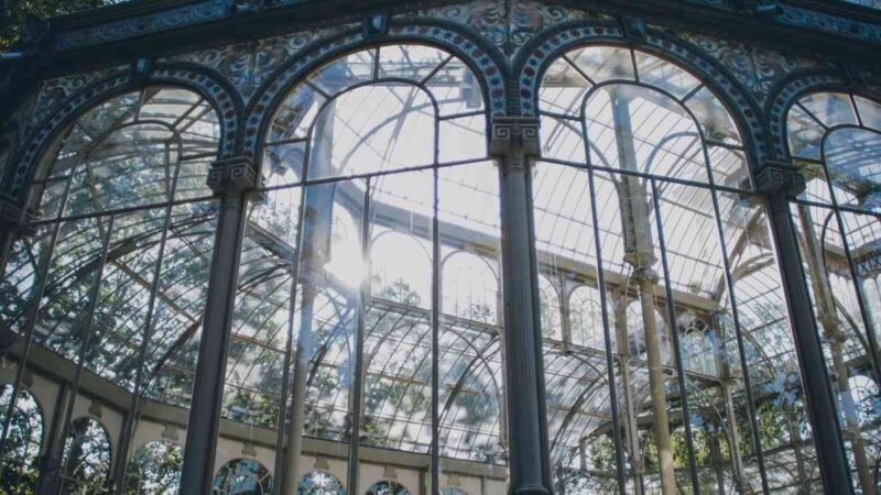 Rénover une véranda de demeure de prestige sans dénaturer la façade